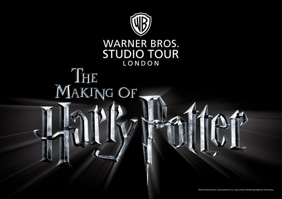 Эмблема киностудии Warner bros